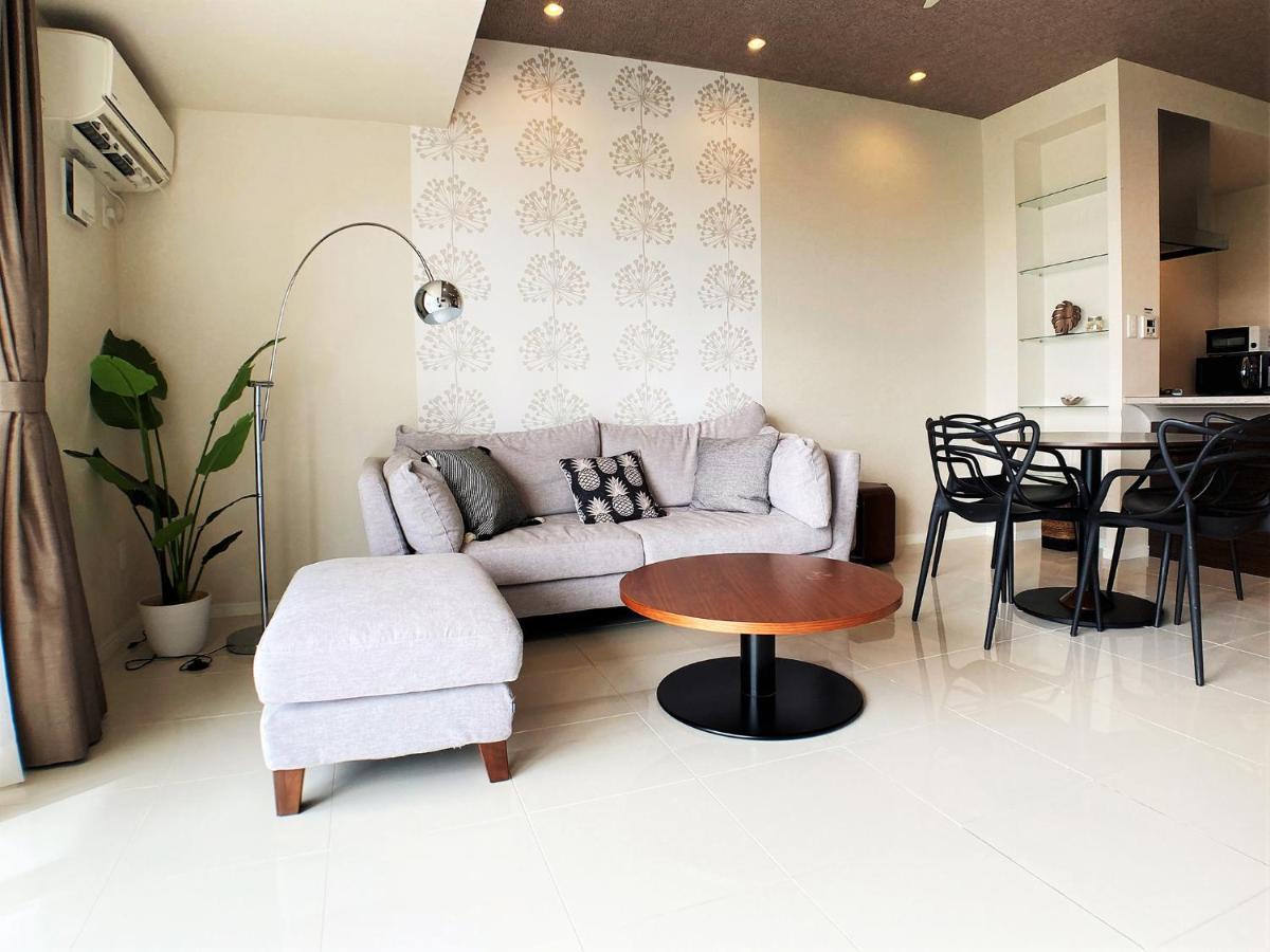 真栄田グランブルー403 ~ Maeda Grand Blue 403 ~ Apartment Onna Exterior photo